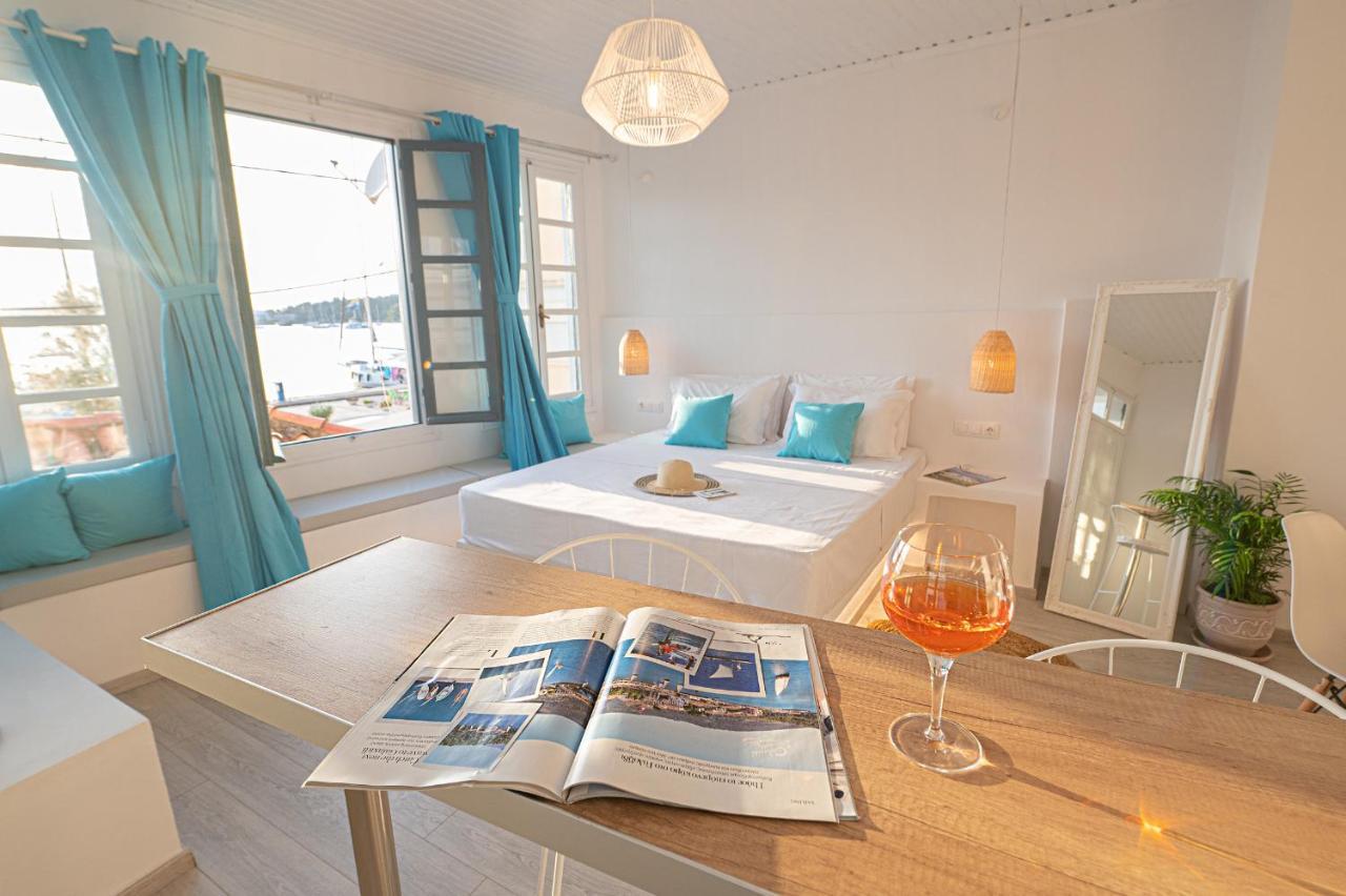 The White Rose Apartment Poros Town Exterior foto
